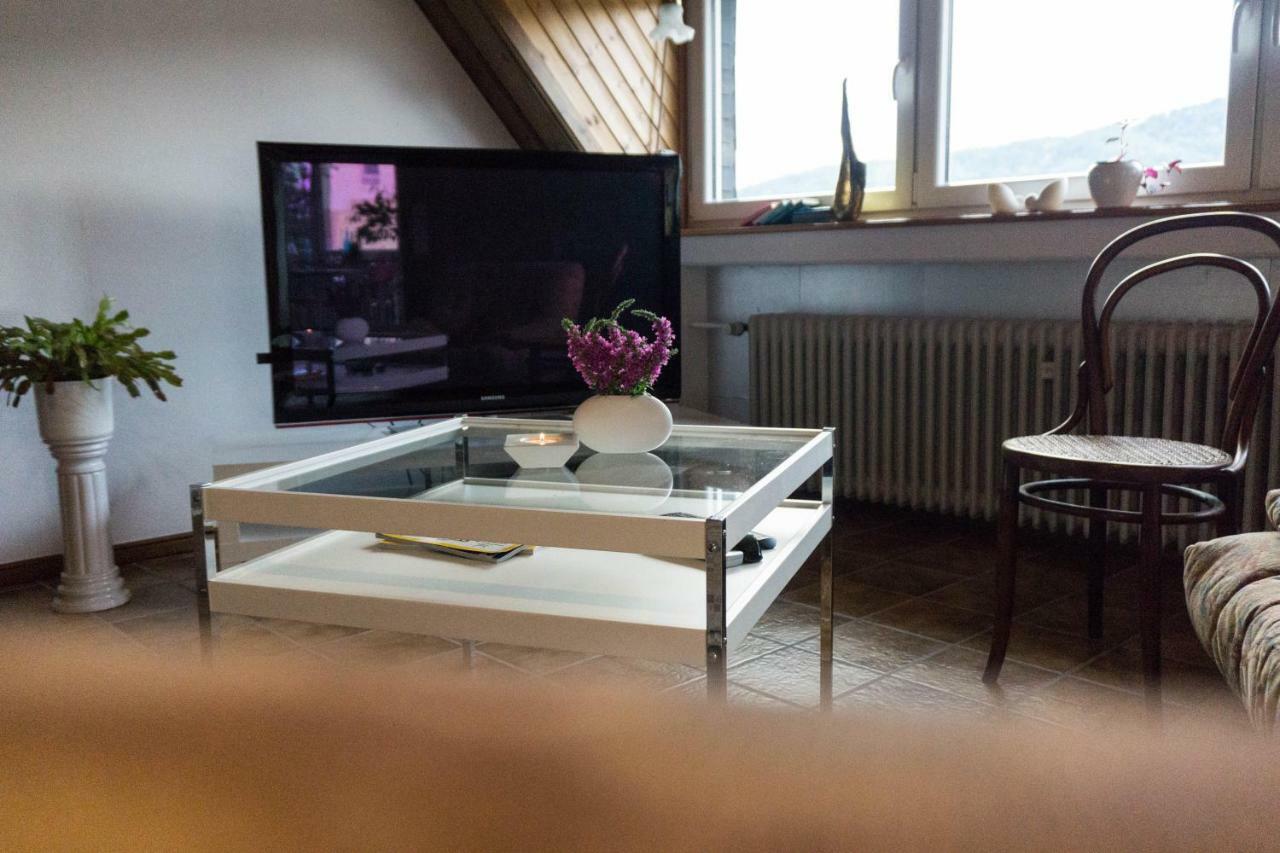 Moderne 70 Qm Wohnung Mit Grosser Dachterrasse Kinheim Екстериор снимка