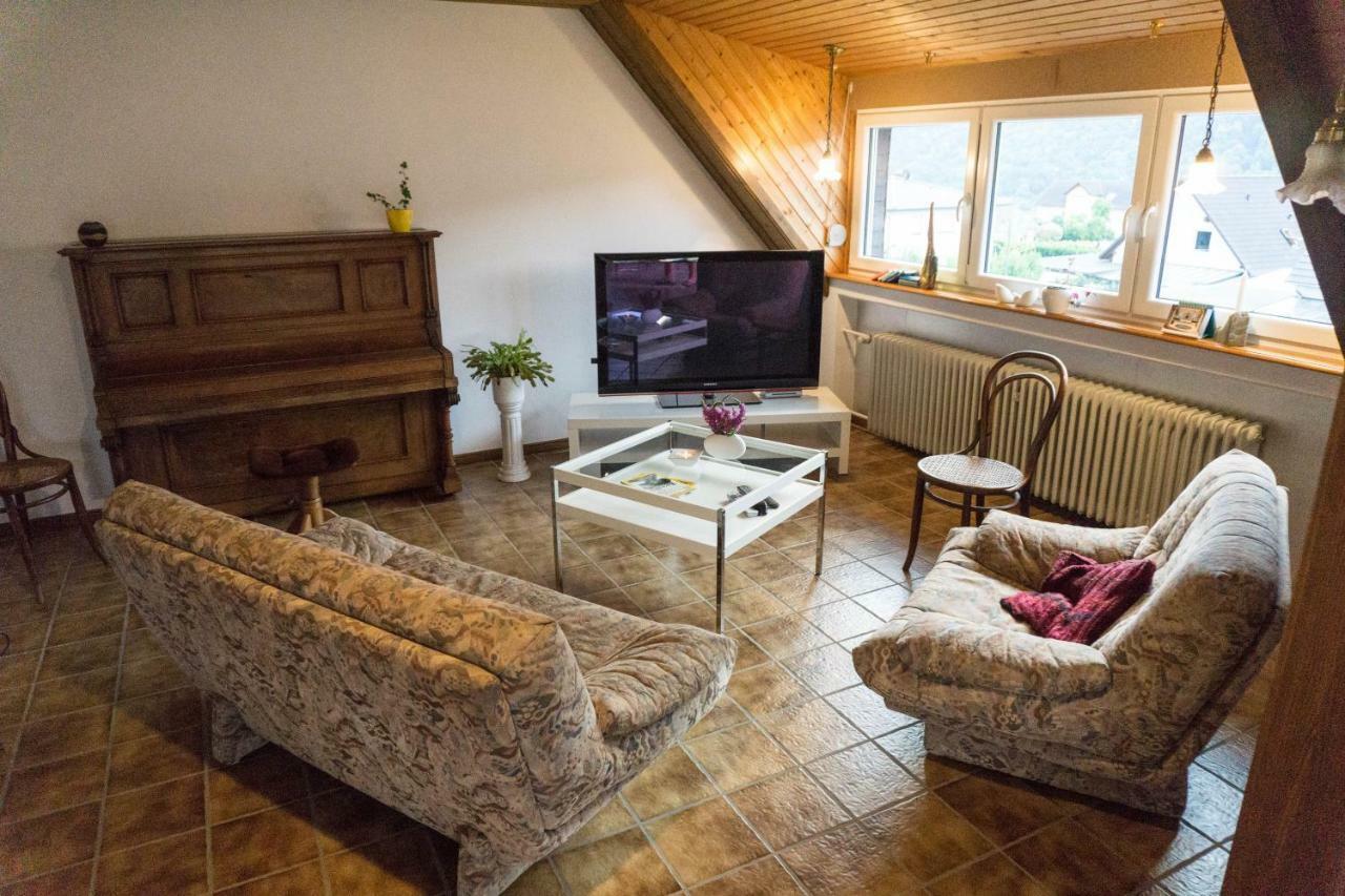 Moderne 70 Qm Wohnung Mit Grosser Dachterrasse Kinheim Екстериор снимка