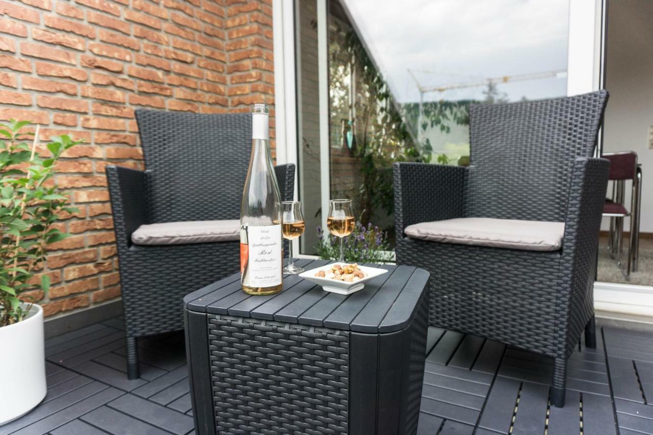 Moderne 70 Qm Wohnung Mit Grosser Dachterrasse Kinheim Екстериор снимка